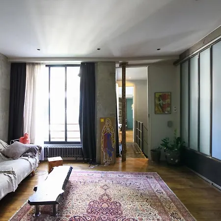 Spacious Apartment For 4 In Paris Apartament *