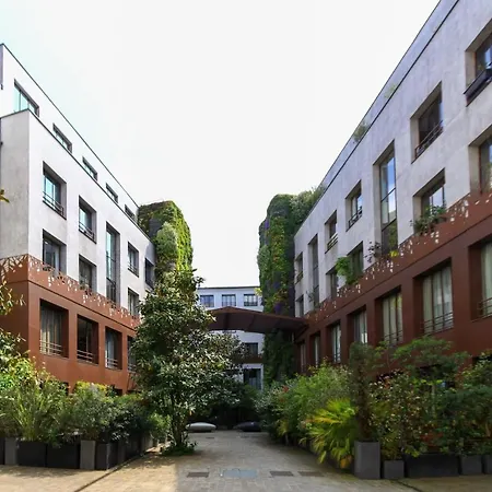 Spacious Apartment For 4 In Paris *